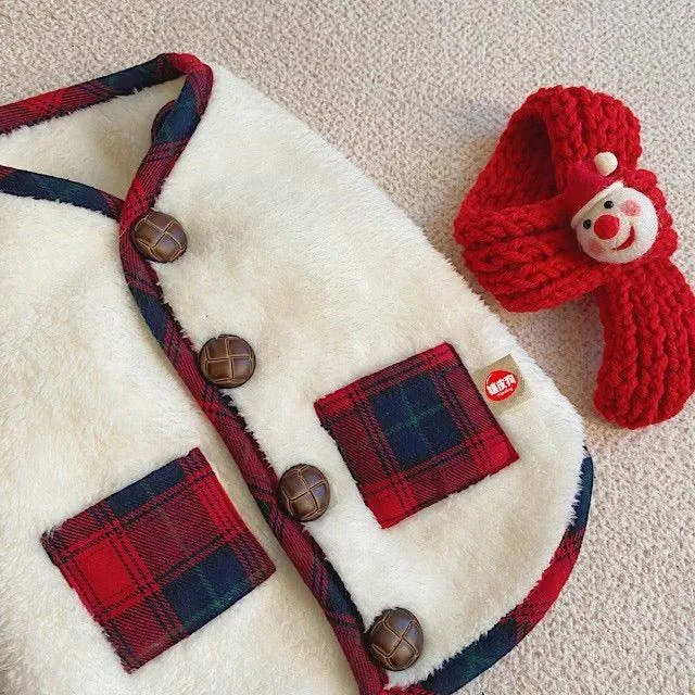 Checked Winter Clothes with Scarf
